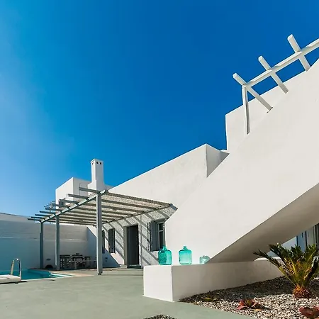 Villa White Village