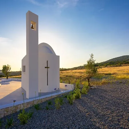 Villa White Village